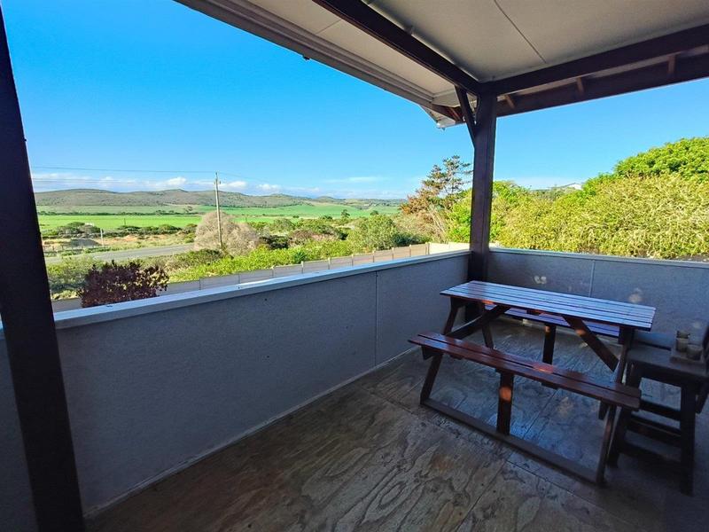 3 Bedroom Property for Sale in Fraaiuitsig Western Cape